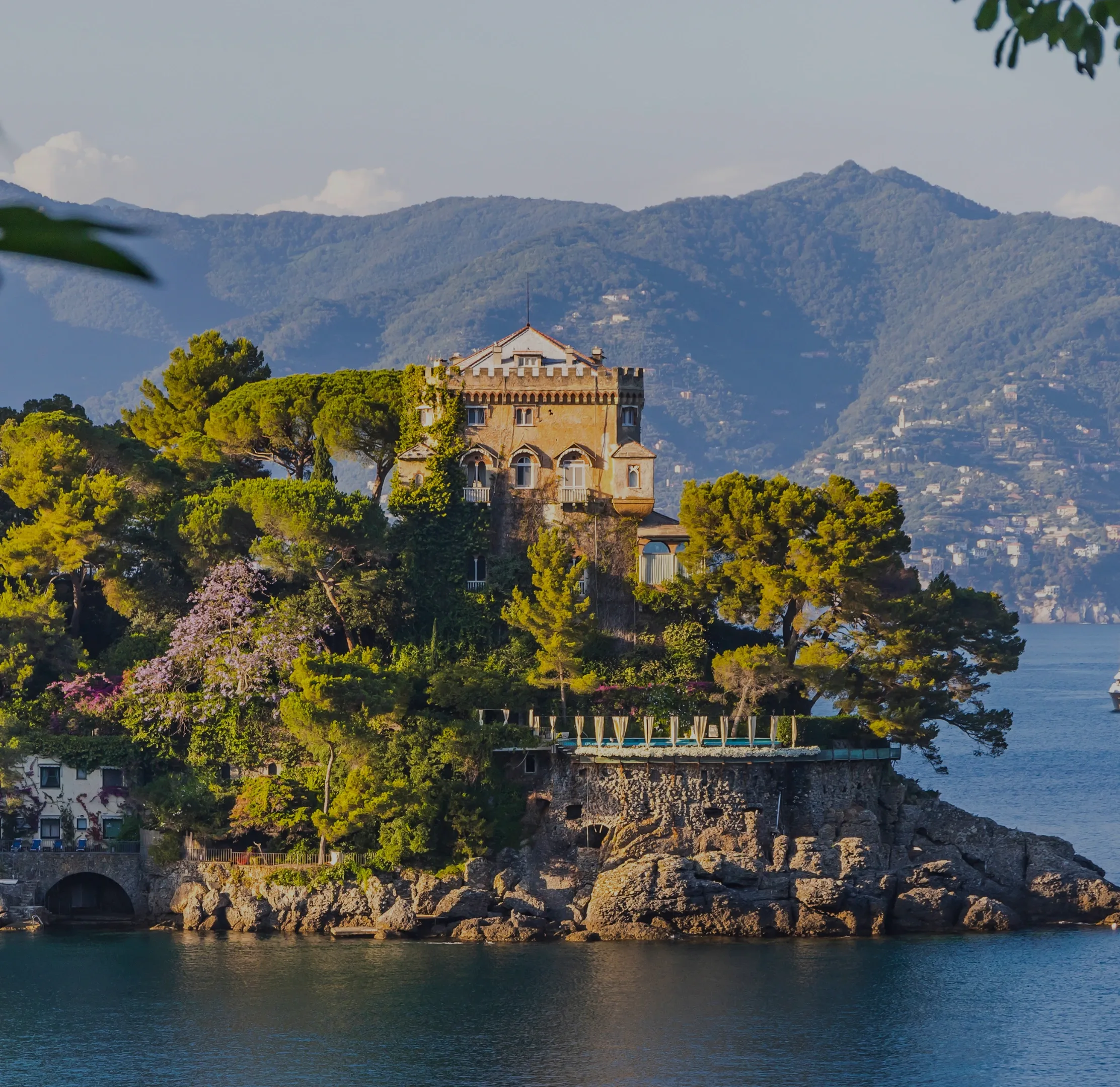 Orient Express-Grand Italian Tours-header-italy bay